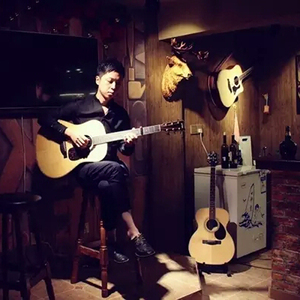 日本黄色三级片网址
